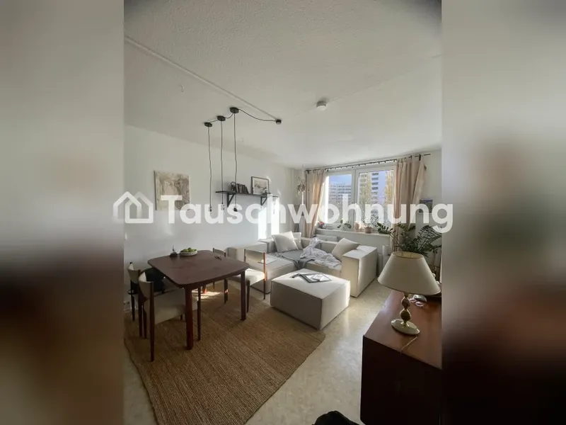 Tauschwohnung: Zentrale WBS 2 Zi Wohnung + Balkon, Suche mind2 Zi. Altbau — photo 1